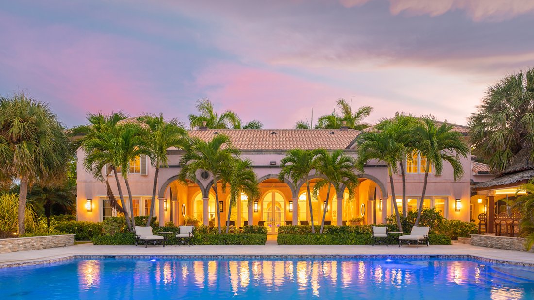 Villa Mare; A Vista Del Mar Estate In West Bay, West Bay, Cayman