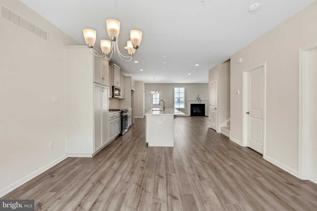 Townhouse Malvern In Malvern, Pennsylvania, United States For Sale