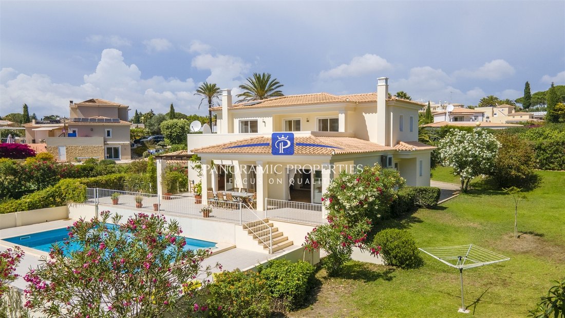 House in Carvoeiro, Algarve, Portugal 1 - 11949701