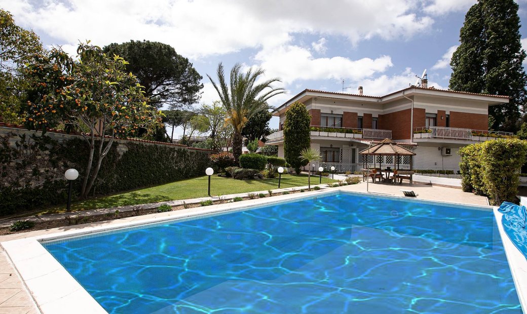 Residential Property For Sale In Roma (Italy) In Municipio Roma X