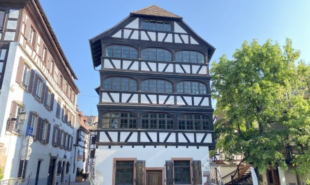 Strasbourg Apartment Dans Strasbourg, Grand Est, France à Vendre (12941221)