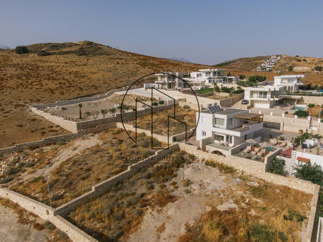 324249 Villa For Sale, Timpaki, 180 Sq.M., €1.200.000 In Kalamaki