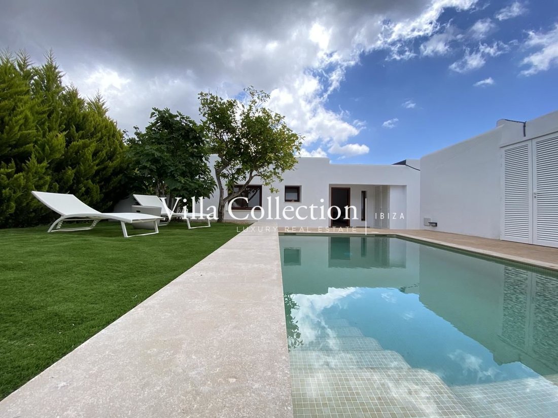 Villa in Sant Josep de sa Talaia, Balearic Islands, Spain 4 - 12941887