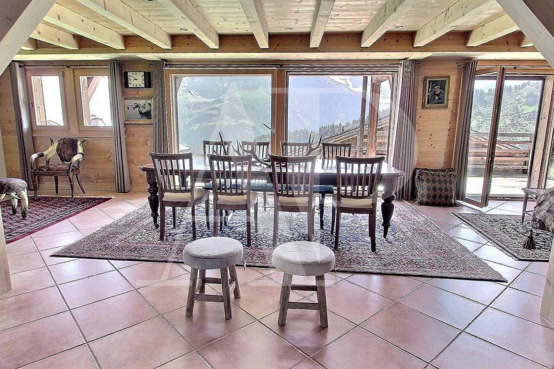 When The 7 Dames Des Dents Du Midi Come To In Val D'illiez, Valais