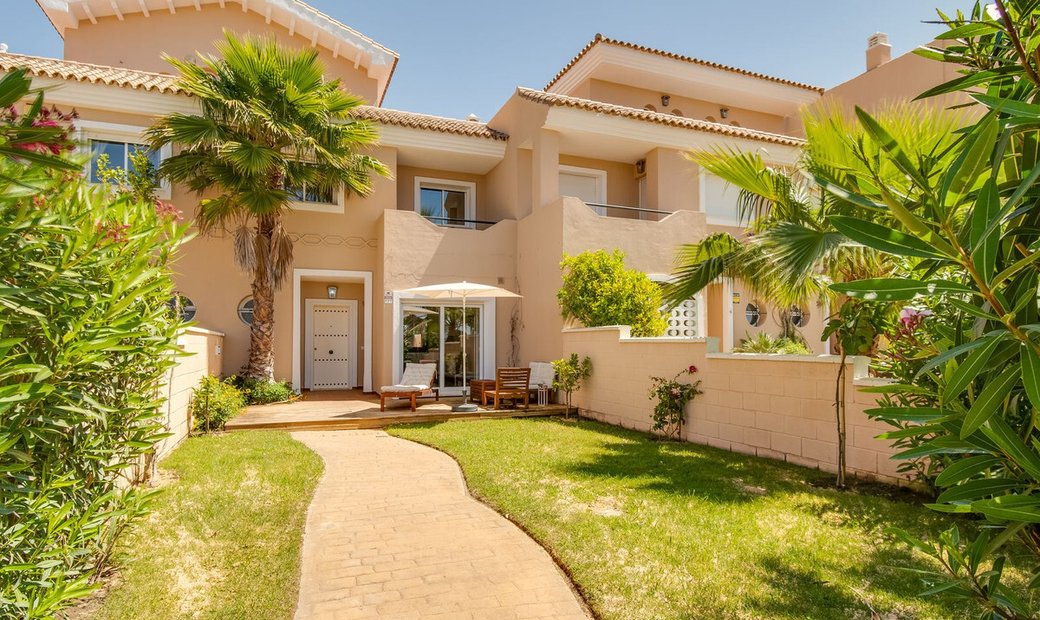 La Duquesa House Townhouse In Puerto De La Duquesa, Andalusia, Spain For Sale (12945909)