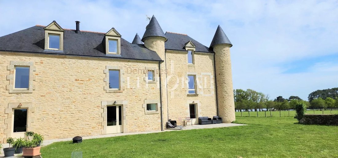 Exceptional Estate By The Sea In Vannes, Brittany, France For Sale (12691203)