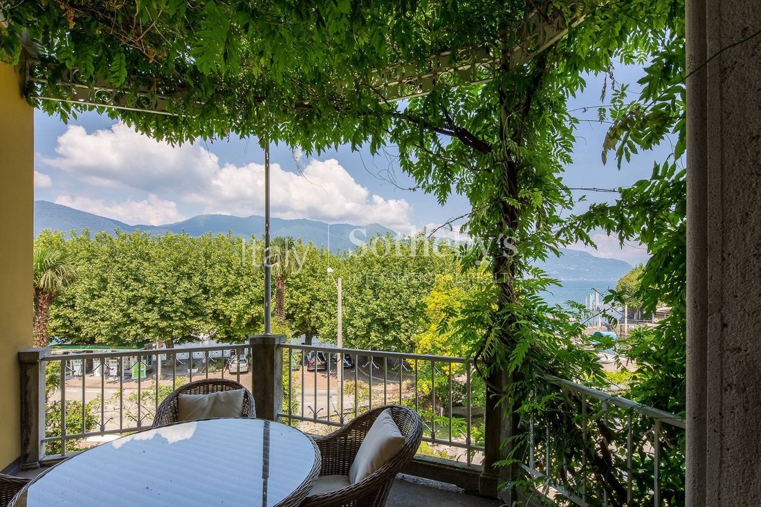 House in Porto Valtravaglia, Lombardy, Italy 5 - 11033115