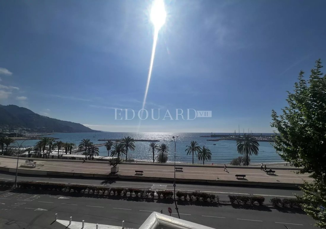 For Sale Three Bedroom Apartment In Menton, Provence Alpes Côte D'azur