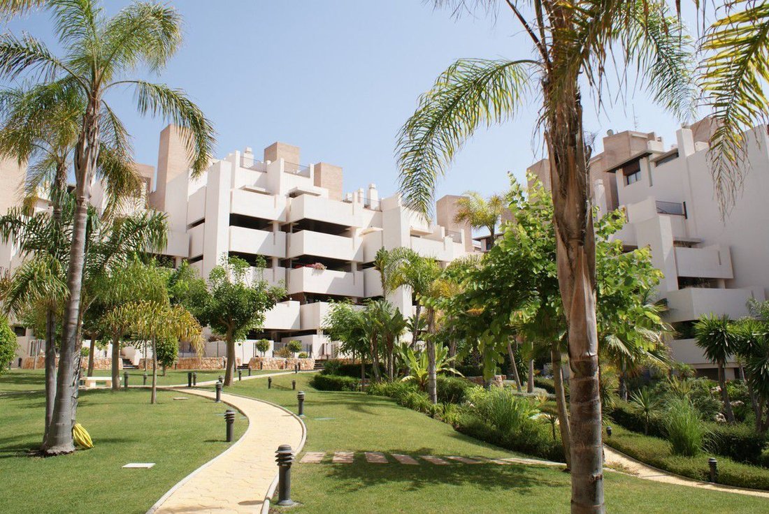 Apartment in Estepona, Andalusia, Spain 3 - 12946964