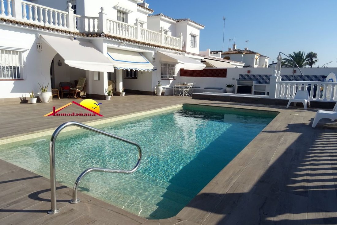 Chalet in 1a Fase, Almonte, Spain 3 - 12946638