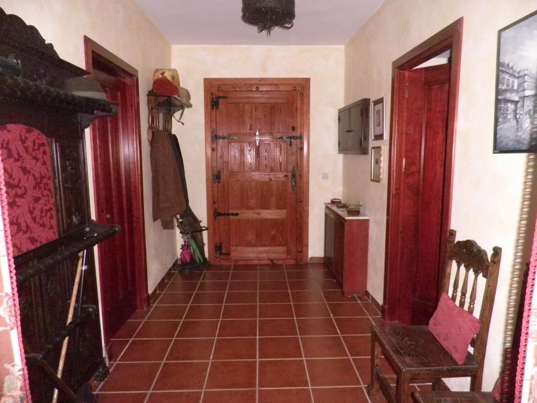 Country House in Arenas de San Juan, Castile-La Mancha, Spain 2 - 12946615