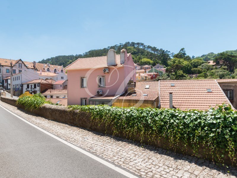 4 Apartment Building Sintra In Sintra, Lisbon, Portugal For Sale (12884595)