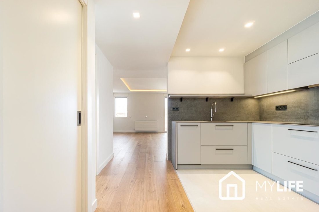 Apartment in Eixample, Barcelona, Spain 5 - 12947987