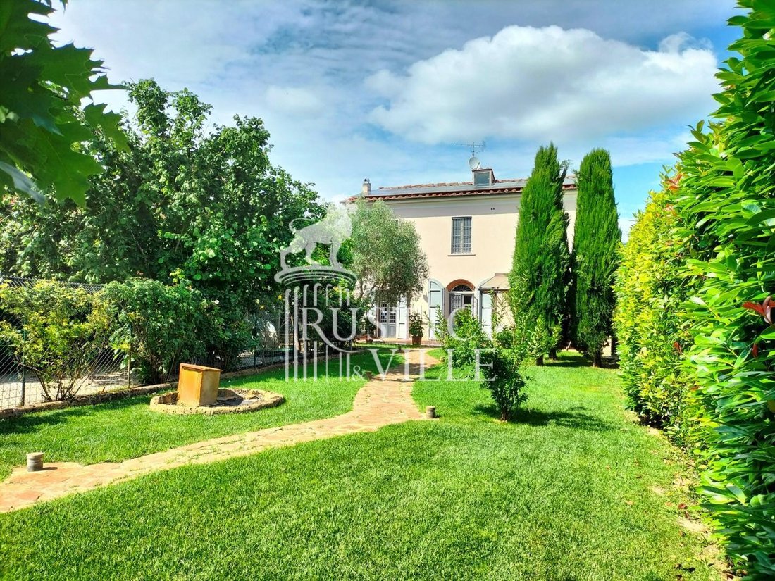 Farm Ranch in Porta a Lucca, Pisa, Tuscany 2 - 12947424