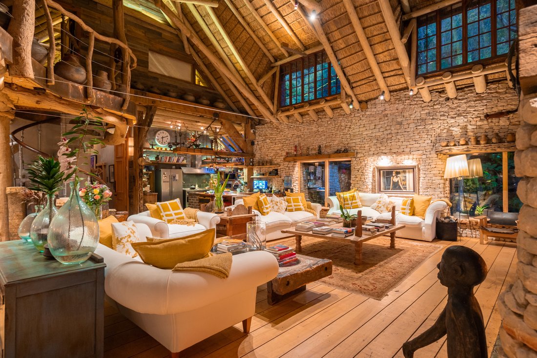 6 Blackwood Drive In Cape Town, Western Cape, South Africa For Sale