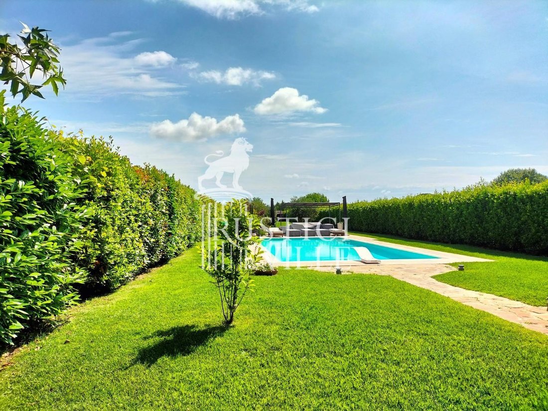 Farm Ranch in Porta a Lucca, Pisa, Tuscany 3 - 12947424