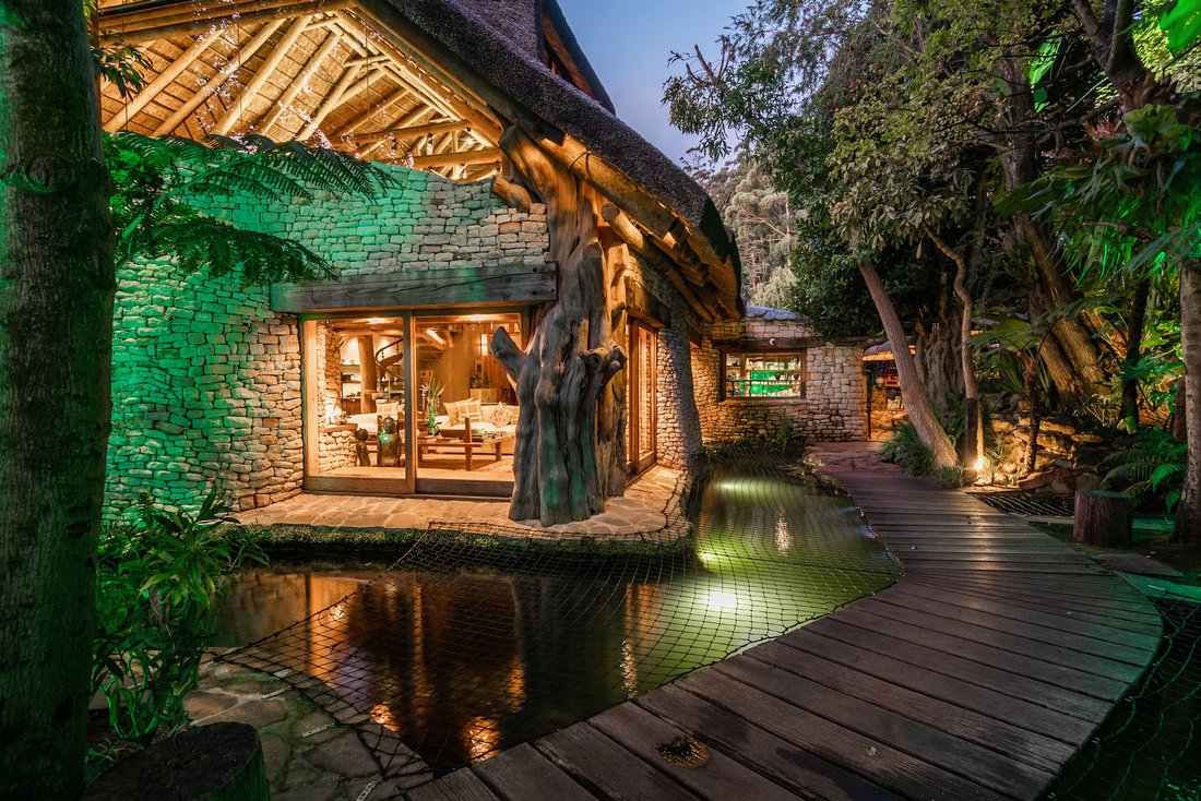 6 Blackwood Drive In Cape Town, Western Cape, South Africa For Sale