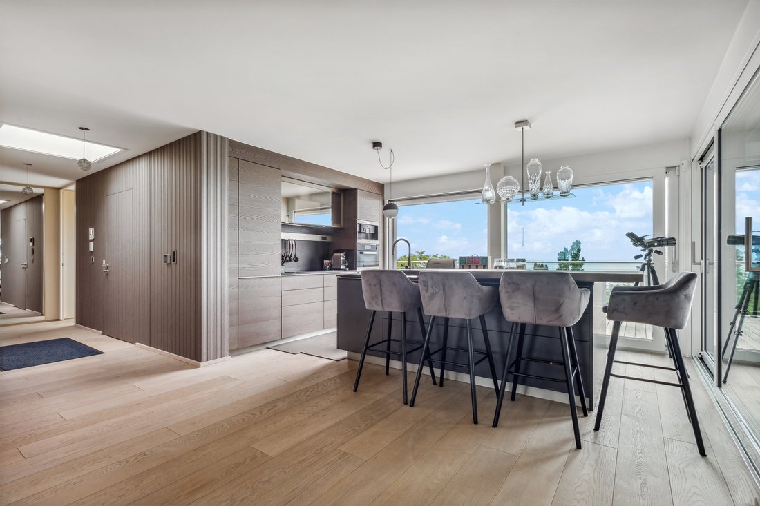 Dream Penthouse With Panoramic View ! In Lutry, Vaud, Switzerland For