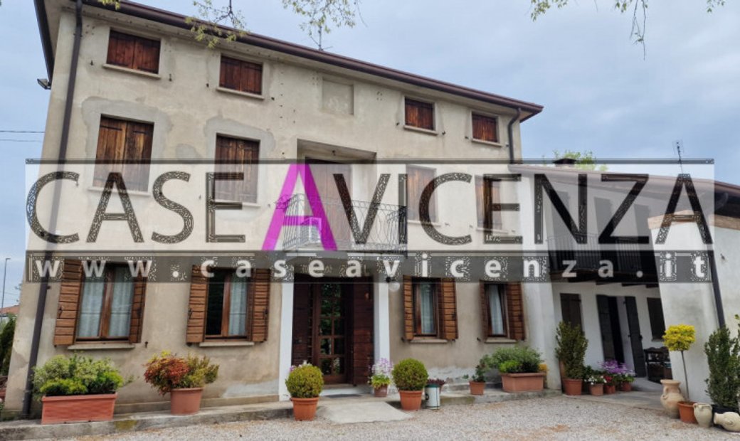 Vicenza Rustic House In Tremignon Vaccarino, Veneto, Italy For Sale ...