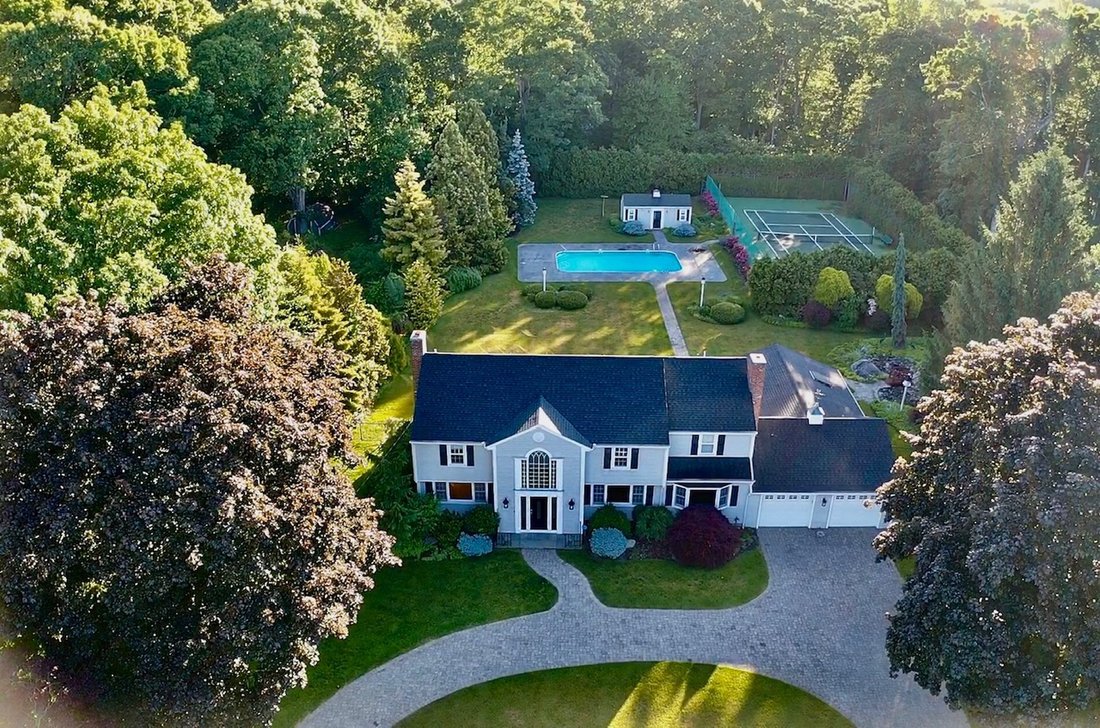 141 Lane In Killingworth, Connecticut, United States For Sale