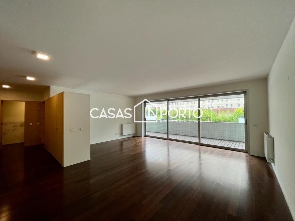 Apartment in Lordelo do Ouro e Massarelos, Porto District, Portugal 3 - 12951604