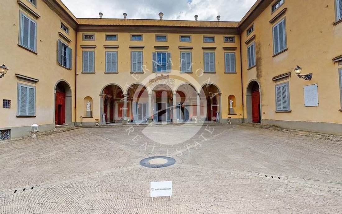 Villa in Porta a Lucca, Pisa, Tuscany 5 - 12952485