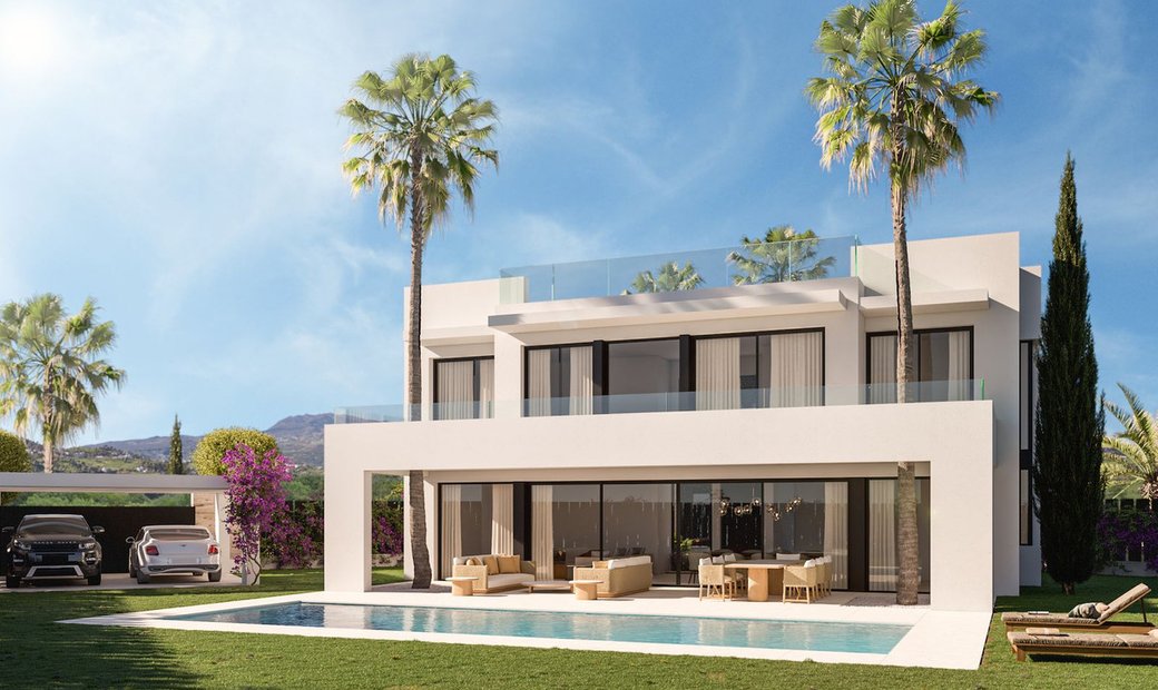 Estepona Houses   Villa In Estepona, Andalusia, Spain For Sale (12952547)