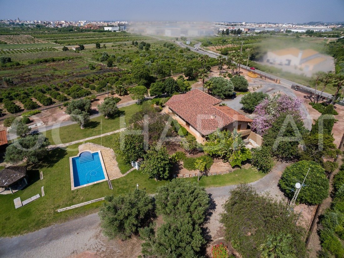 Country House in el Puig de Santa Maria, Valencian Community, Spain 4 - 12950359