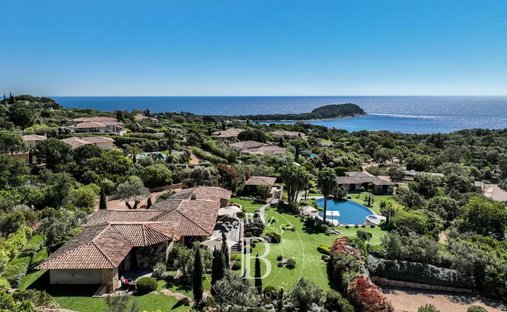 Villa à Zonza, Corse, France 1