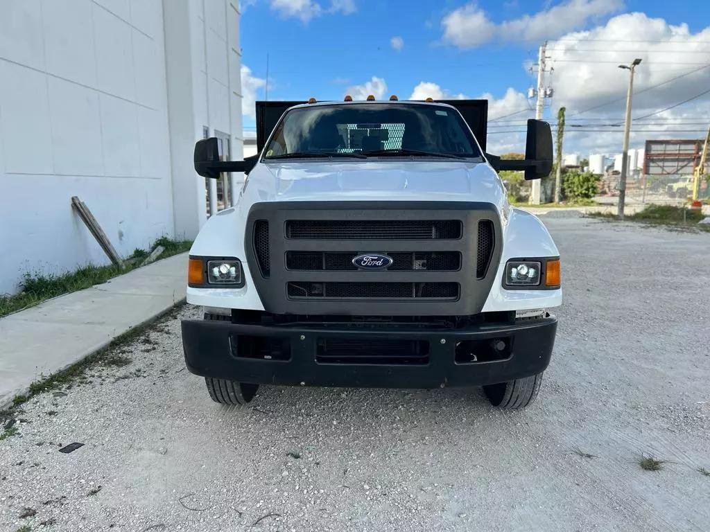 2015 Ford F 750 In Miami, Florida, United States For Sale (12953427)