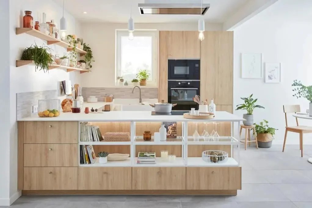 Annecy Apartment In Annecy, Auvergne Rhône Alpes, France For Sale