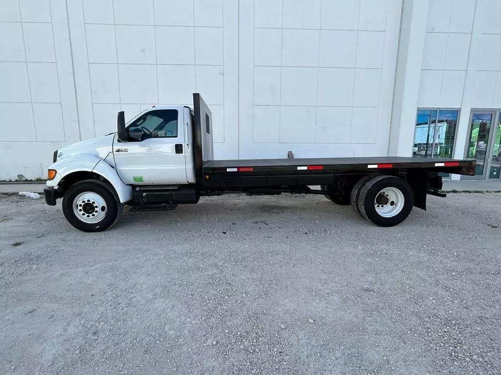 2015 Ford F 750 In Miami, Florida, United States For Sale (12953427)