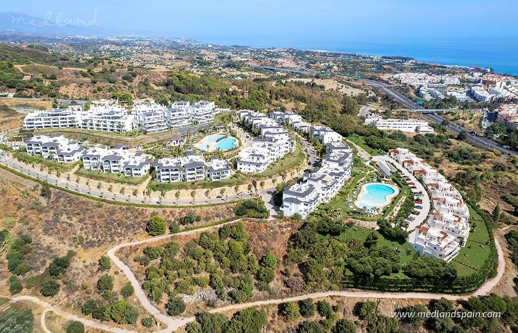 Apartment in Estepona, Andalusia, Spain 2 - 12364547