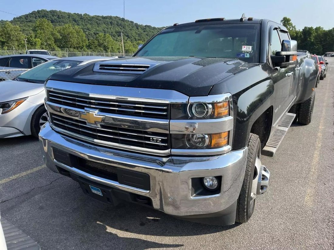 2018 Chevrolet 350 In Claypool Hill, Virginia, United States For Sale