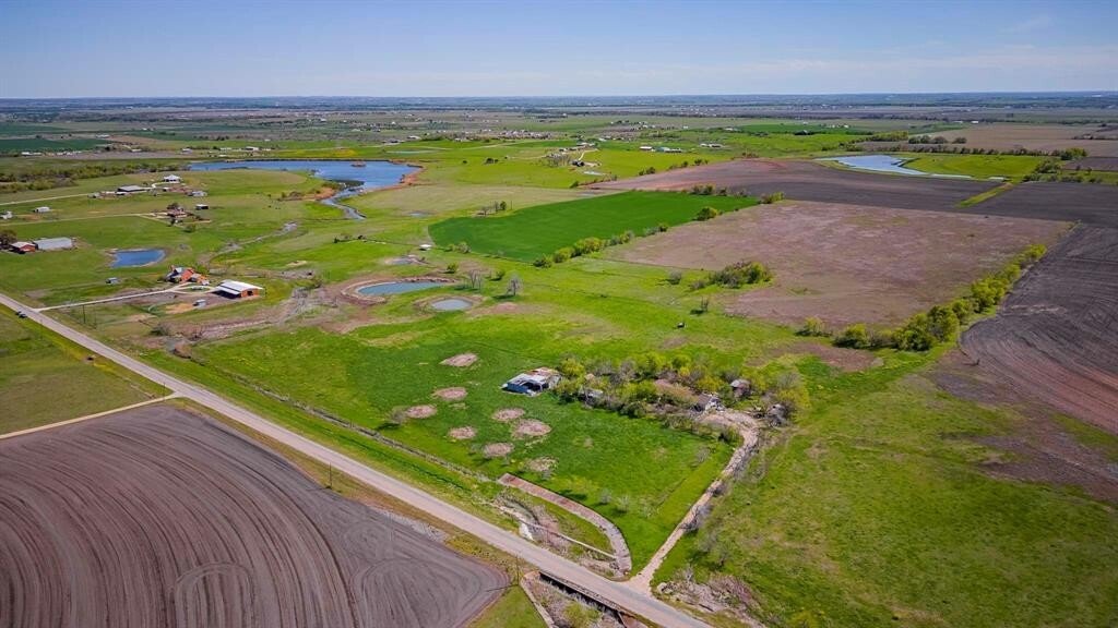 Farm And Agriculture Taylor In Taylor, Texas, United States For Sale