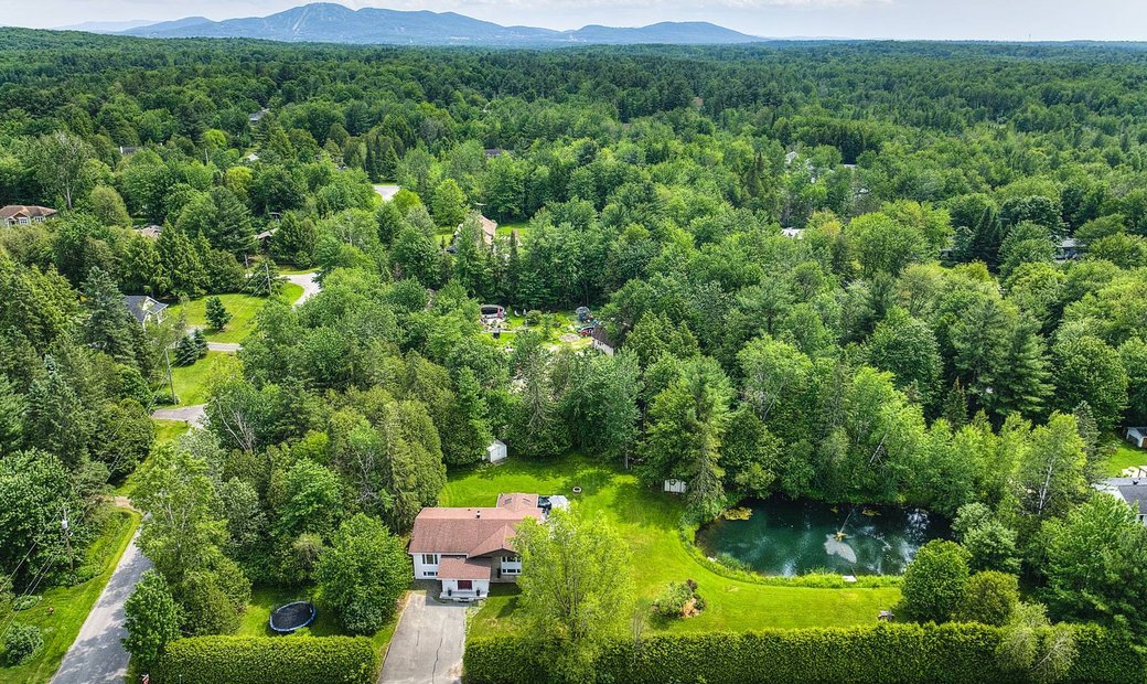 7 Rue Madeleine, Shefford, Qc J2 M1 W8 In Shefford, Quebec, Quebec, Canada For Sale (12956880)