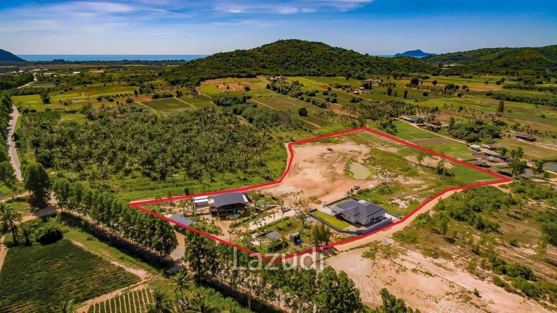 Villa in Sam Roi Yot, Prachuap Khiri Khan, Thailand 1 - 12956020