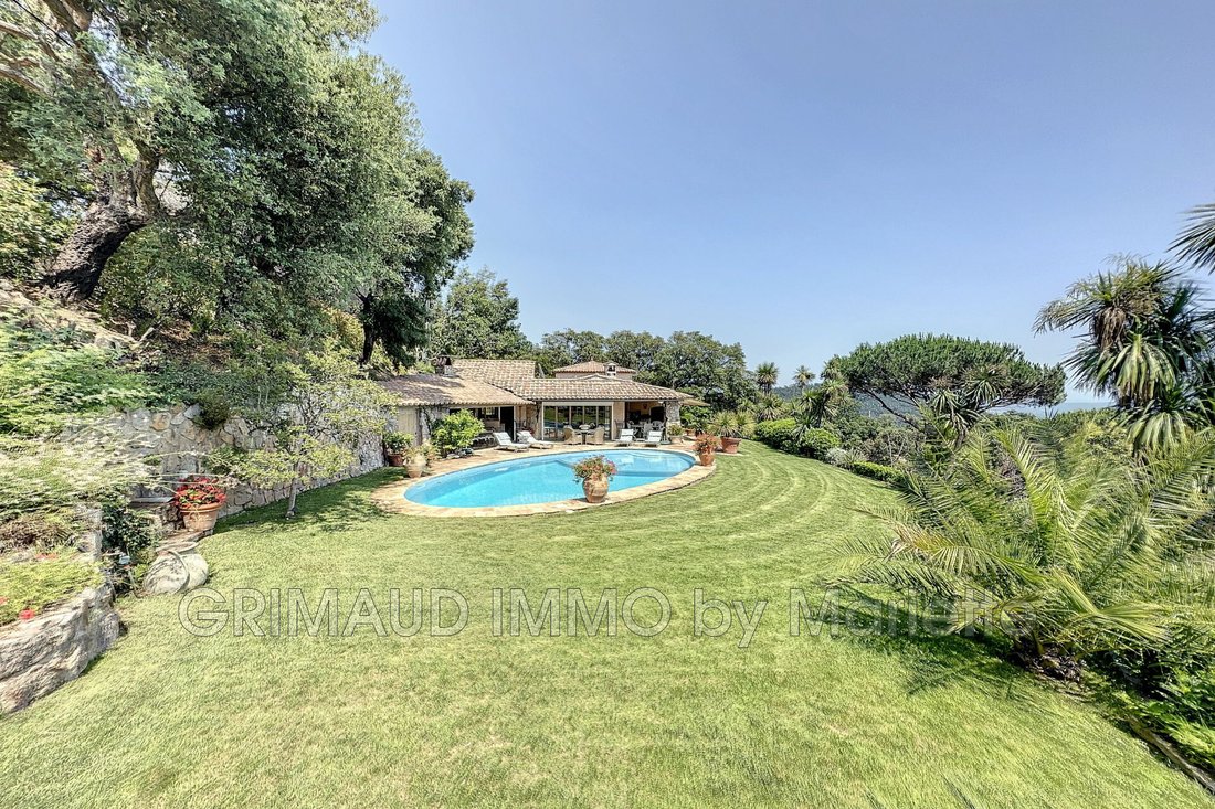Villa in La Garde-Freinet, Provence-Alpes-Côte d'Azur, France 4 - 12480388