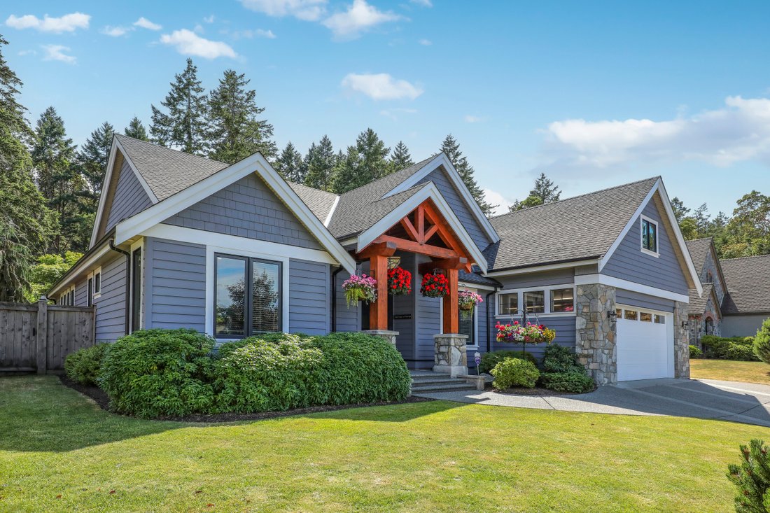 Elegant Fairwinds Golf Community In Nanoose Bay, British Columbia