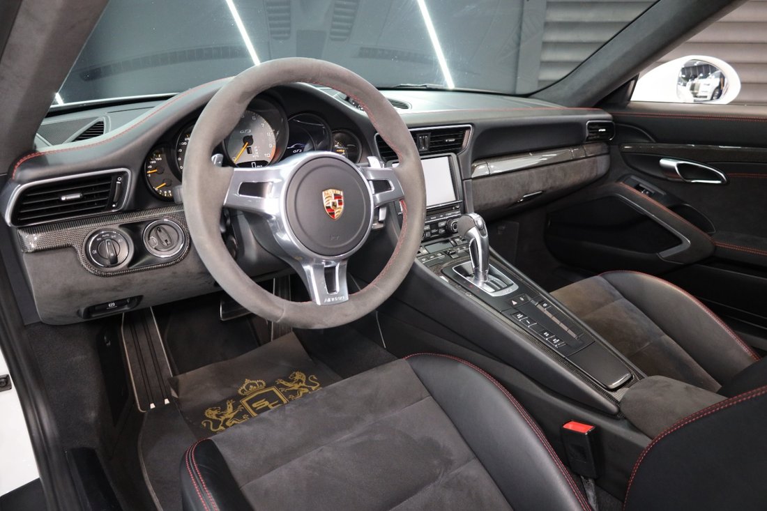 Coupe in Dubai, Dubai, United Arab Emirates 5 - 12957772