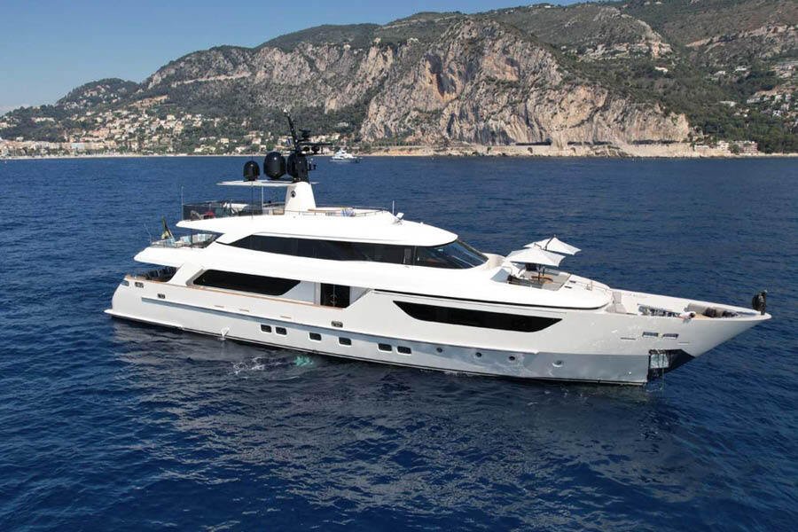 Motor Yacht in Genoa, Liguria, Italy 1 - 12589961