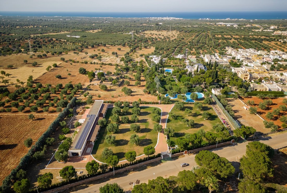 Majestic Villa In Apulia / Puglia, Investment Opportunity