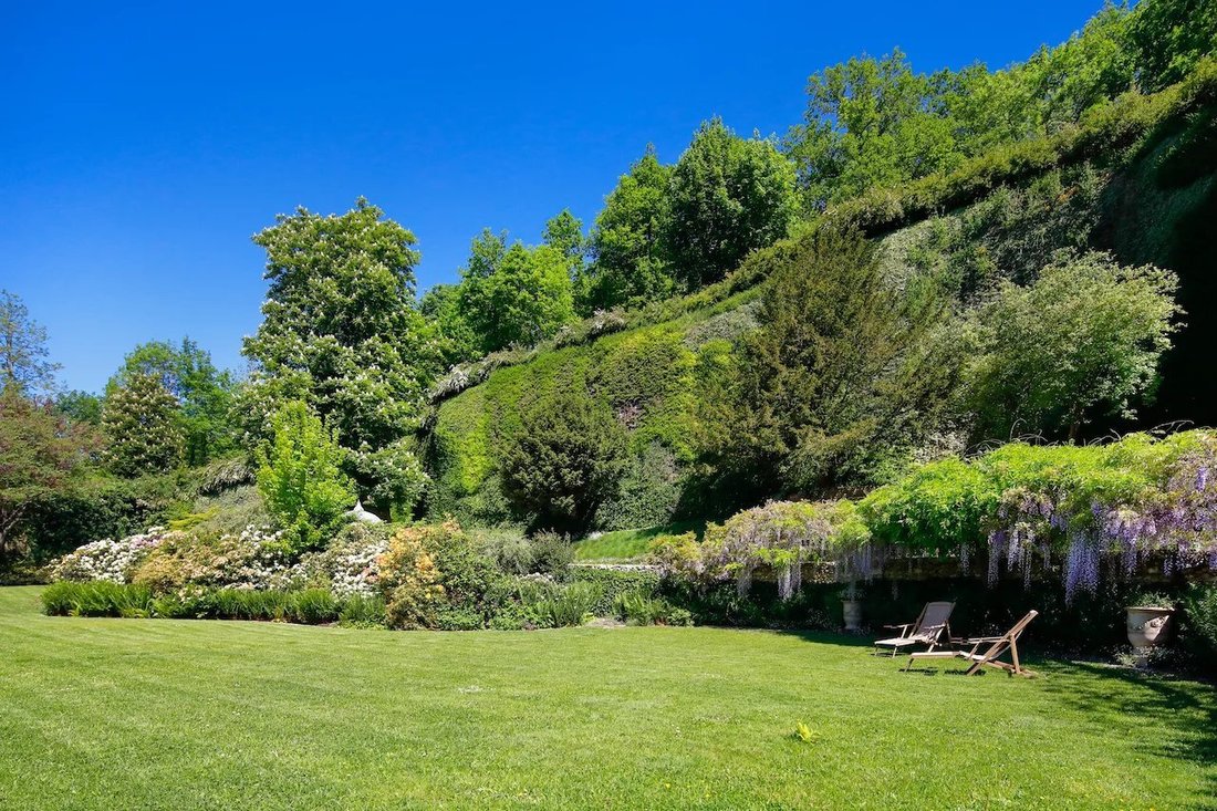 Villemeux Sur Eure House In Dreux, Centre Val De Loire, France For Sale