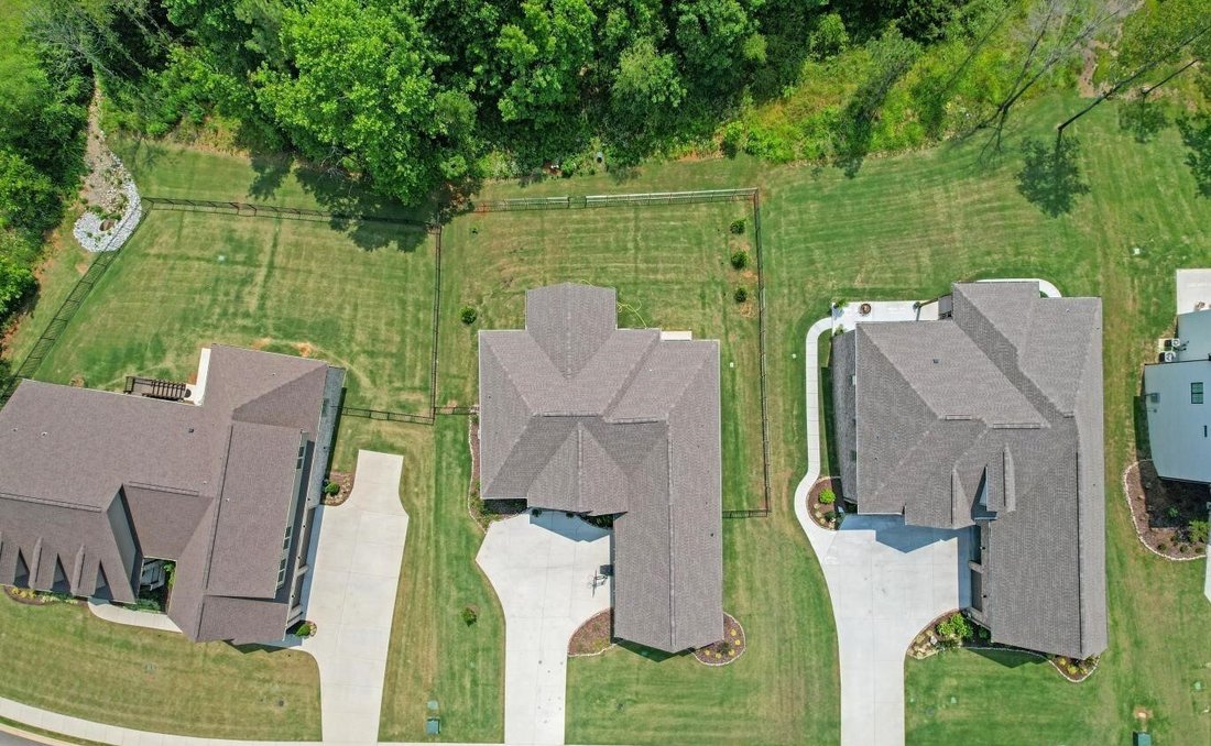 5 Bedrooms Single Family Detached In Athens, Alabama, United States For