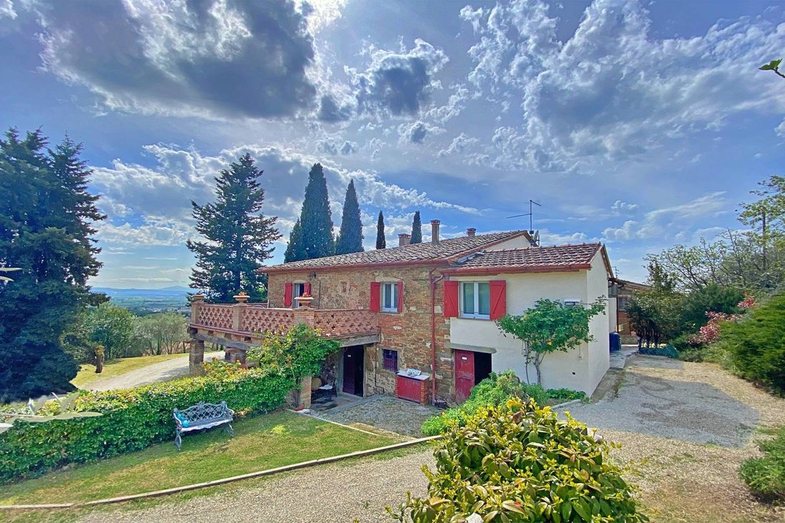 Country House in Castiglion Fiorentino, Tuscany, Italy 3 - 12958611