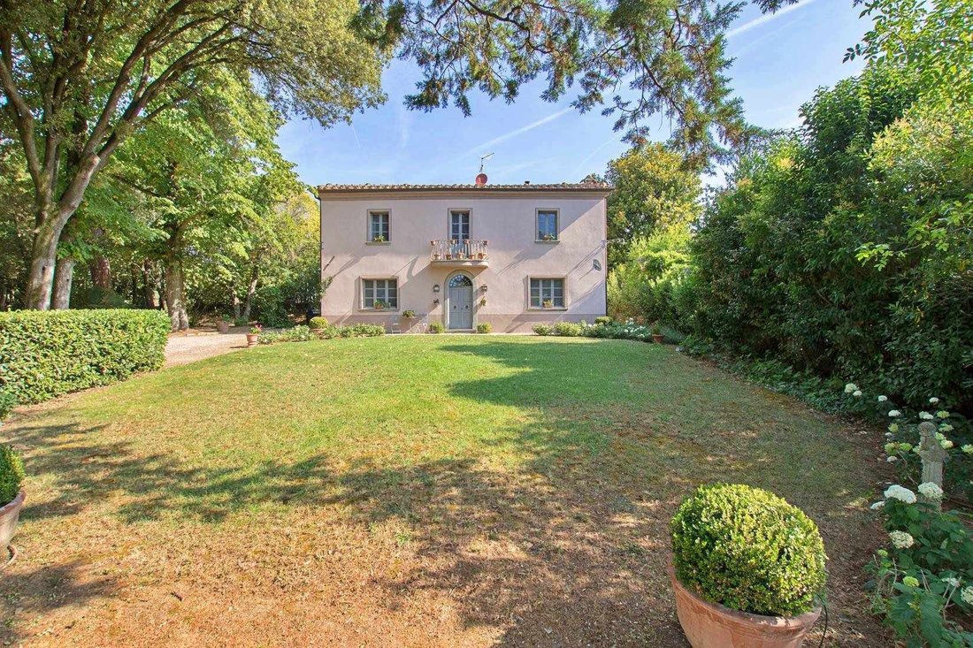 Villa in Foiano della Chiana, Tuscany, Italy 4 - 12958623
