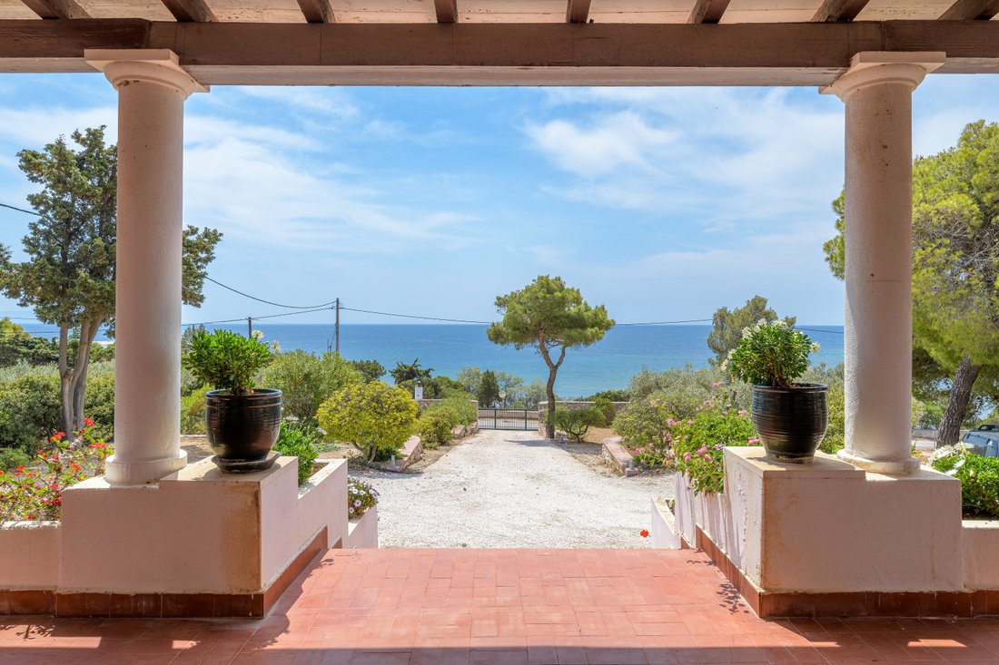House in Lavreotiki, Attica, Greece 2 - 12963458