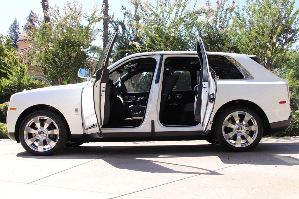 Rolls-Royce Cullinan in United States 4 - 12963441