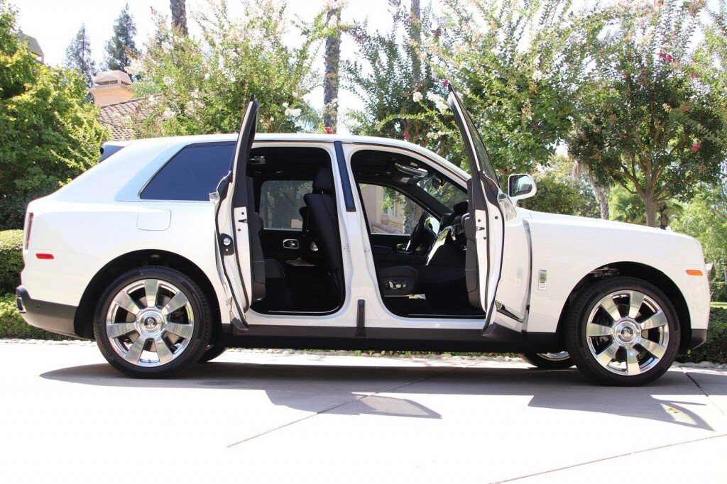 Rolls-Royce Cullinan in United States 2 - 12963441