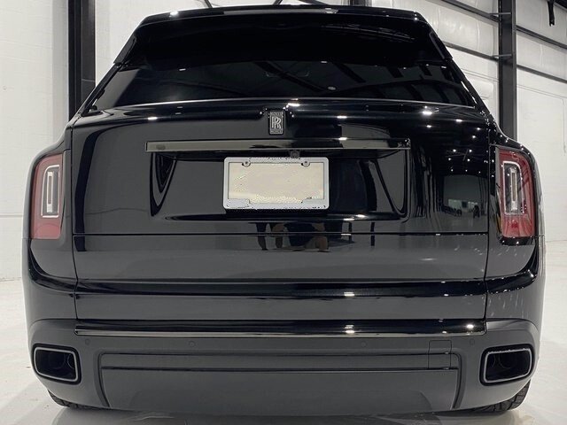 Rolls-Royce Cullinan Sport Utility in United States 3 - 12963447